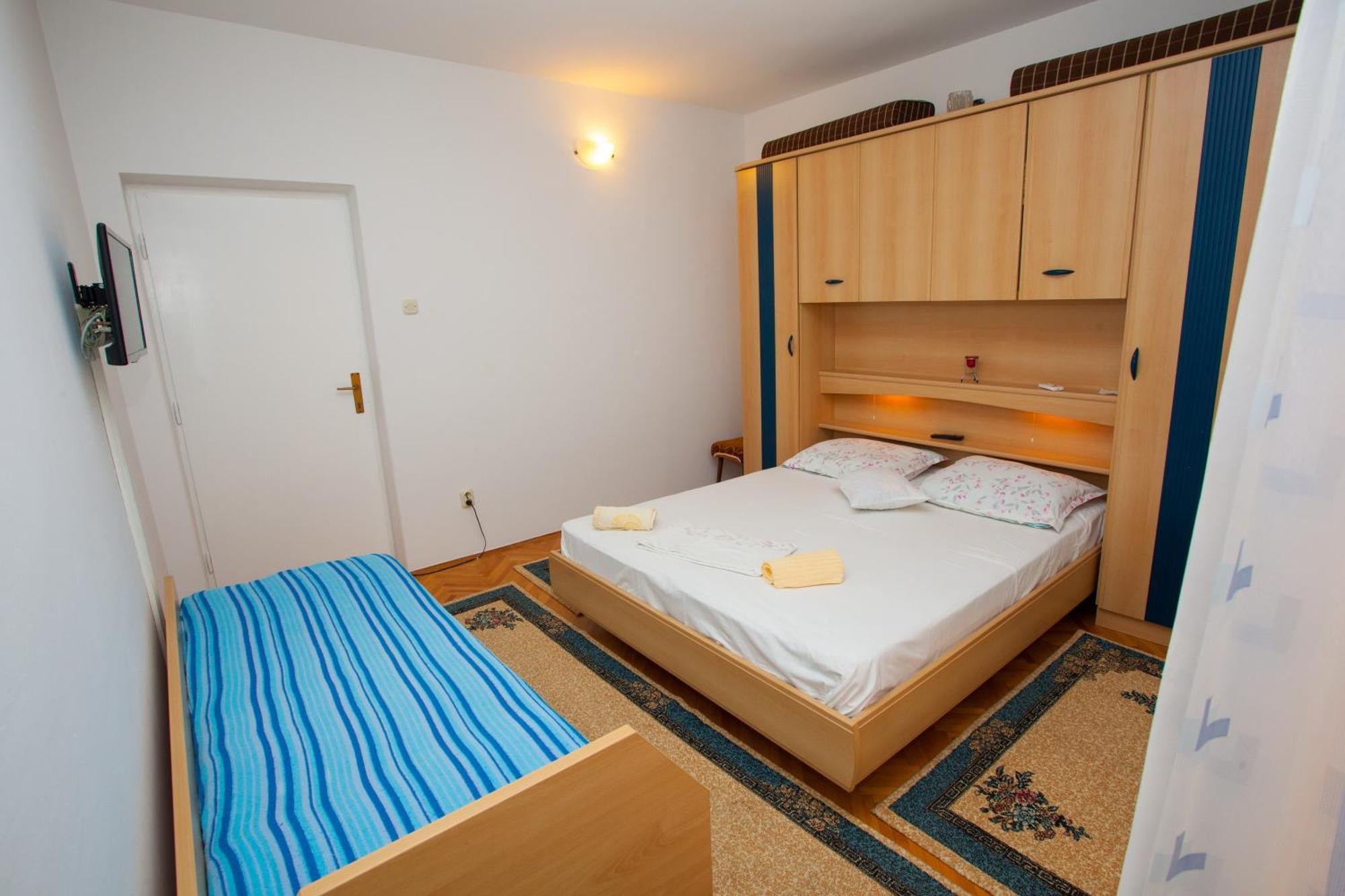 Apartments With A Parking Space Podgora, Makarska - 12816 部屋 写真